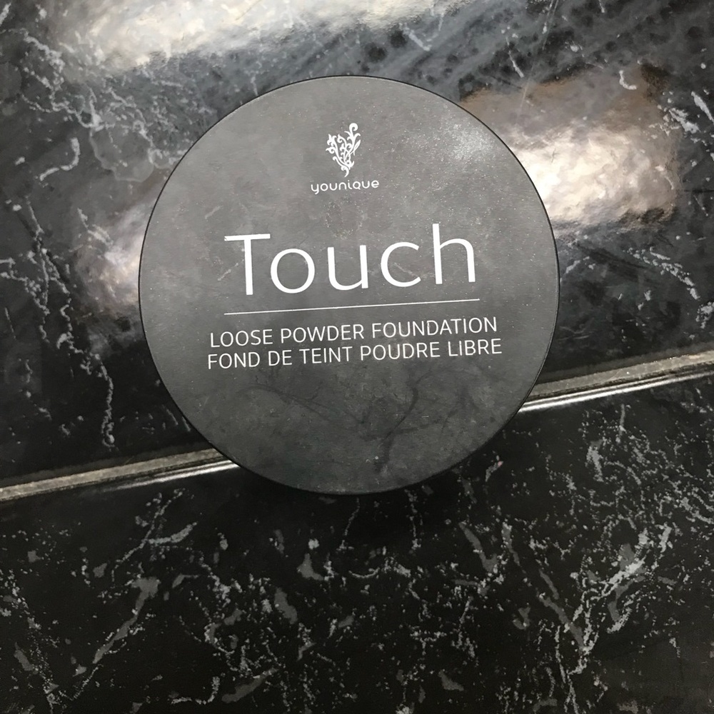 younique loose powder